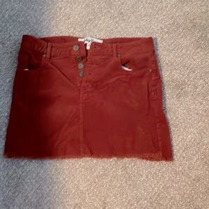 Cute skirt mid thigh